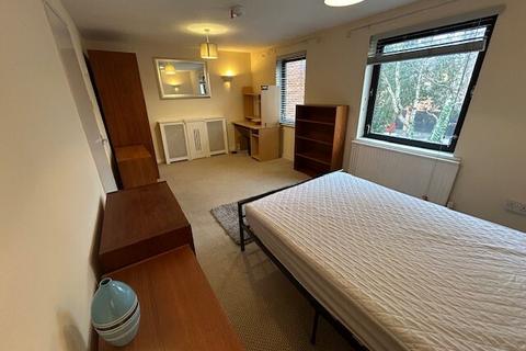 undefined, REF: 10910 | Sheepway Court | Oxford | OX4