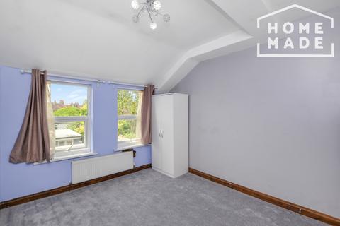 4 bedroom semi-detached house to rent, Thornton Heath, CR7