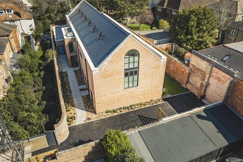 R L Stevenson Avenue, Westbourne, BH4