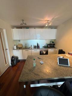1 bedroom apartment for sale, Beetham Tower, B1 1BA