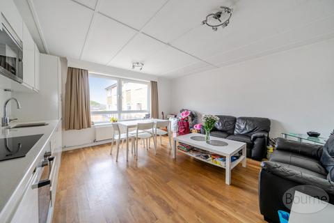 3 bedroom apartment for sale, Wilderness Road, Guildford, Surrey, GU2