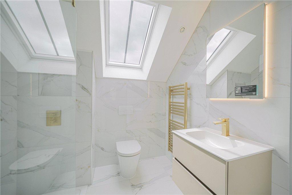 Bed 2 En-Suite
