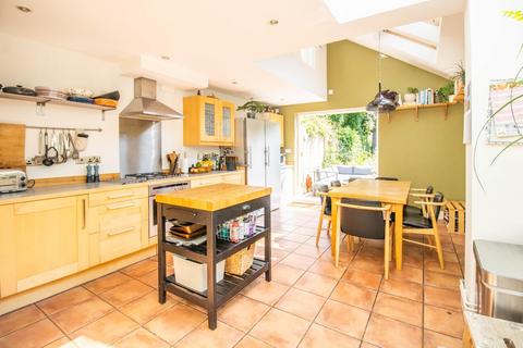 4 bedroom terraced house to rent, Sturton Street, Cambridge