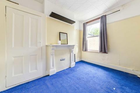 undefined, Honeybrook Road, London SW12