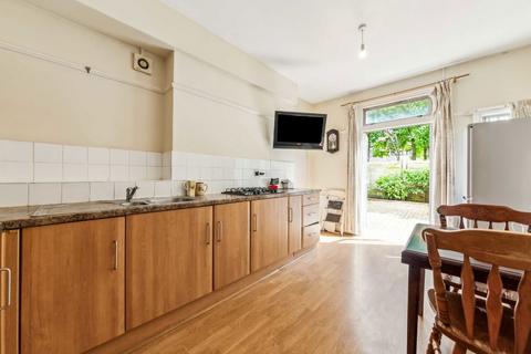 undefined, Honeybrook Road, London SW12