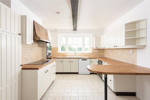 3 bedroom detached house to rent, The Drive, Church Lane, Oakley, Bedford, MK43