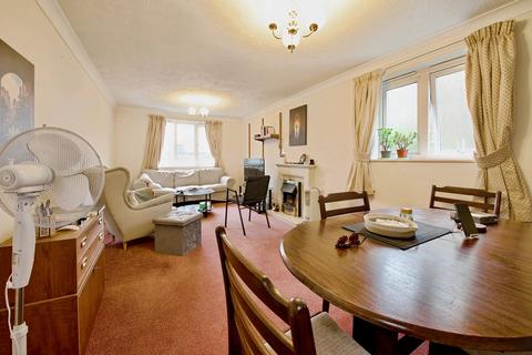 1 bedroom retirement property for sale, Bedford Road, London N2