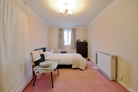 1 bedroom retirement property for sale, Bedford Road, London N2