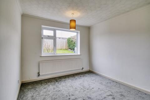 2 bedroom detached bungalow for sale, Kendal Close, Rushden