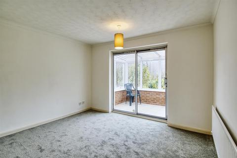 2 bedroom detached bungalow for sale, Kendal Close, Rushden