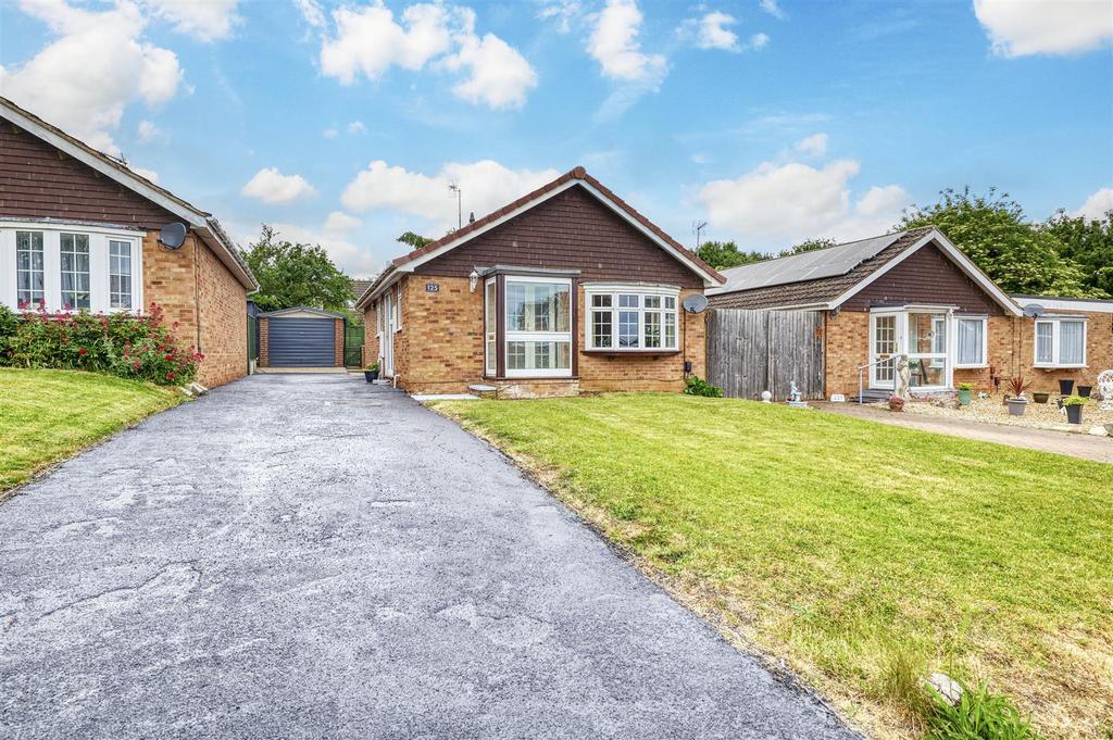 -125 Vicarage Farm Rd-20 HDR-13.jpg