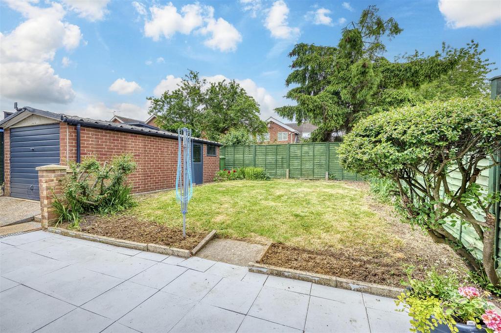 -125 Vicarage Farm Rd-40 HDR-09.jpg
