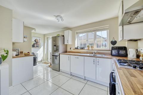 4 bedroom detached house for sale, Bernard Vann Close, Rushden