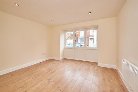 1 bedroom detached house to rent, Westfield Terrace Higham Ferrers