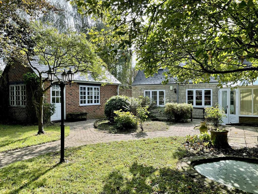 Garden 1.jpg
