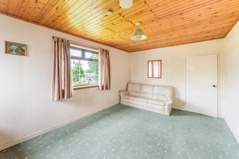 3 bedroom detached bungalow for sale, 1 council house, Ardeonaig FK21