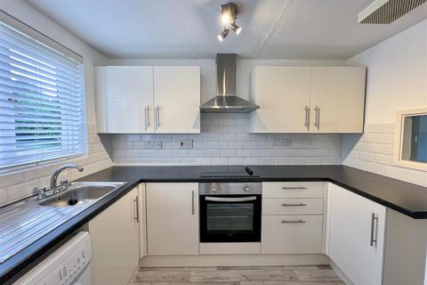 17 Caer Newydd, Brackla, Bridgend, CF31 2JZ