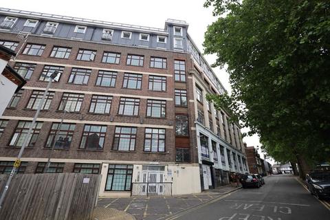 2 bedroom flat for sale, Flat 3 Hatton Place, 118 Midland Road, Luton, Bedfordshire, LU2 0FB