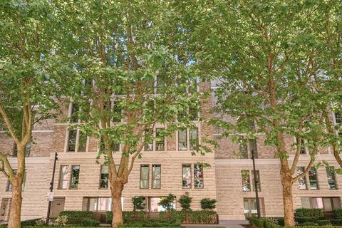 3 bedroom flat for sale, Heygate Street, Elephant and Castle, London, SE17