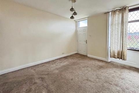 14 Bartle Lane, Bradford, BD7 4QF