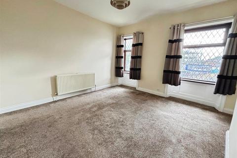 14 Bartle Lane, Bradford, BD7 4QF