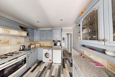 3 bedroom semi-detached bungalow for sale, Glendale Avenue, Lostock Hall, Preston