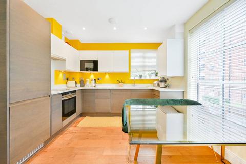 1 bedroom flat to rent, Horticultural Place, Chiswick, London, W4