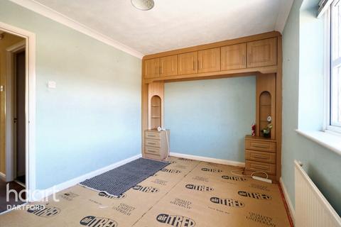 11 Skippers Close, Greenhithe, DA9 9QL