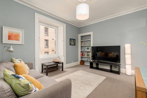 23/4 Upper Grove Place, Edinburgh, EH3 8AX