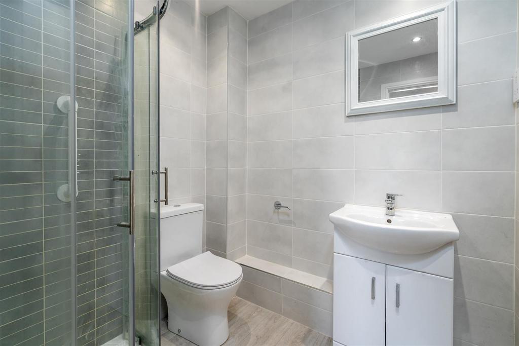 27 Shelfield Close, Hockley Heath 10.jpg