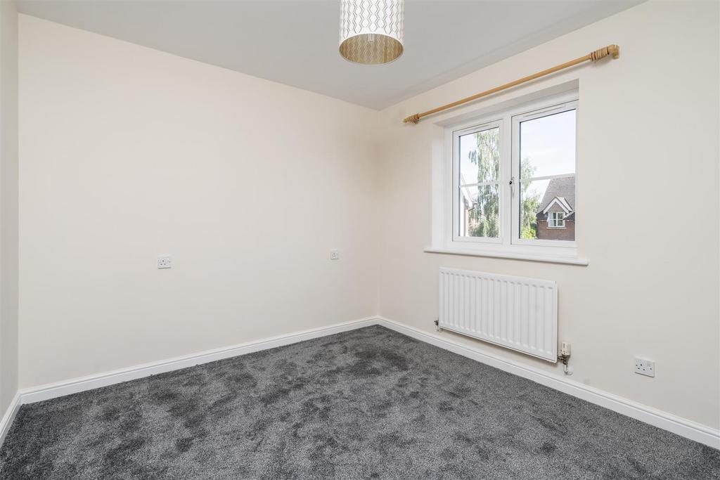 27 Shelfield Close, Hockley Heath 11.jpg
