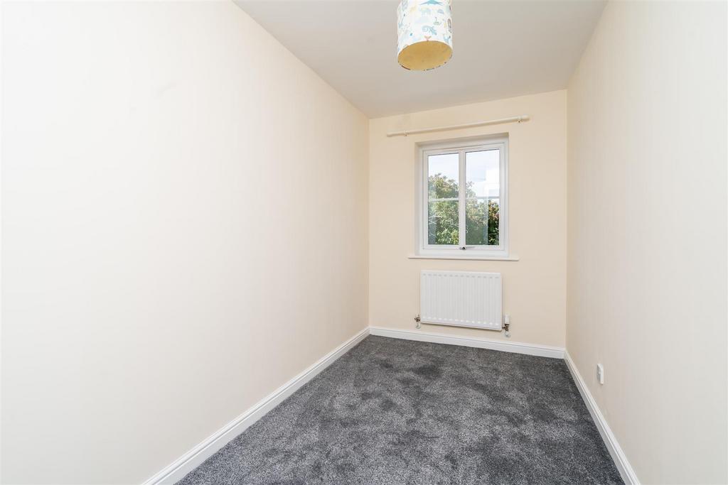 27 Shelfield Close, Hockley Heath 7.jpg