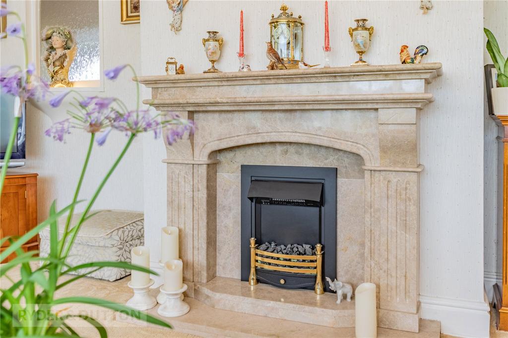 Lounge Fire