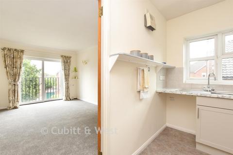 undefined, Victoria Road, Horley, Surrey