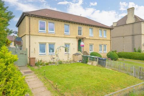 2 bedroom flat to rent, Lochend Drive, Edinburgh, EH7