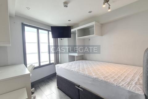2 bedroom flat share to rent, The Works at Standard House, Half Moon Street, Huddersfield, HD1 2JF