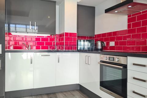 2 bedroom flat share to rent, The Works at Standard House, Half Moon Street, Huddersfield, HD1 2JF