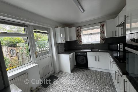 2 bedroom ground floor flat for sale, Brougham Road, Worthing, West Sussex