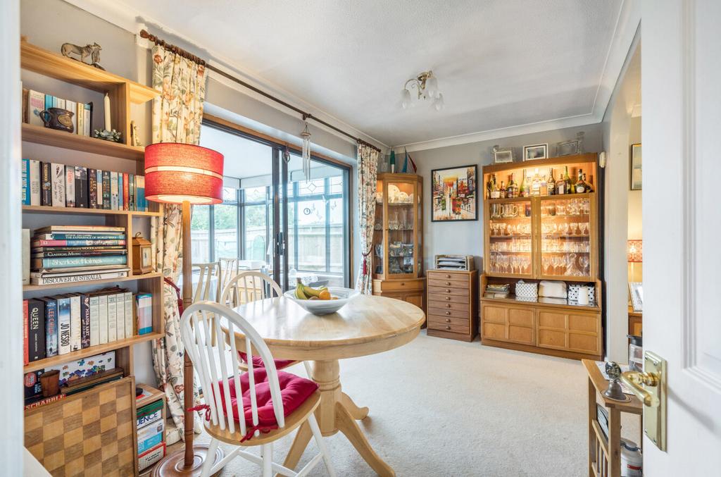 1324677 10 687676...