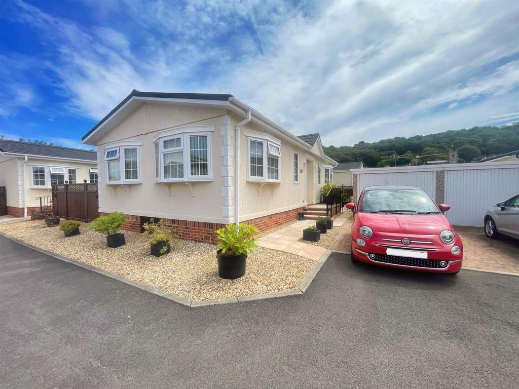 Garage &amp; Parking