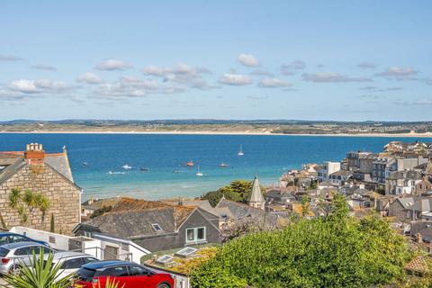 undefined, St. Ives town centre, Cornwall