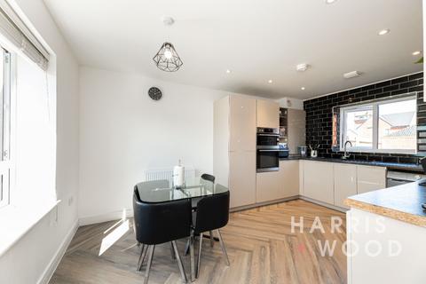 5 bedroom terraced house for sale, Echelon Walk, Colchester, Essex, CO4