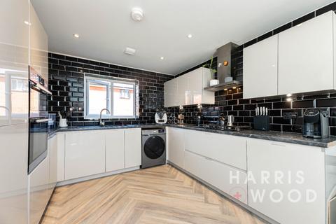 5 bedroom terraced house for sale, Echelon Walk, Colchester, Essex, CO4