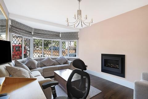 3 bedroom detached house for sale, Forest Side, Buckhurst Hill, IG9