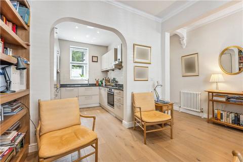 3 bedroom terraced house to rent, Slaidburn Street, West Chelsea, London, SW10