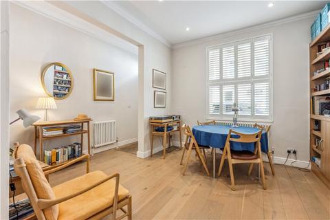 3 bedroom terraced house to rent, Slaidburn Street, West Chelsea, London, SW10