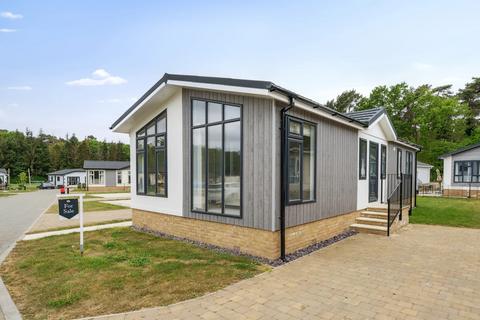 2 bedroom park home for sale, Thetford, Norfolk, IP24