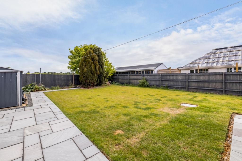 62 Saundergate Lane East (Wyberton)-13