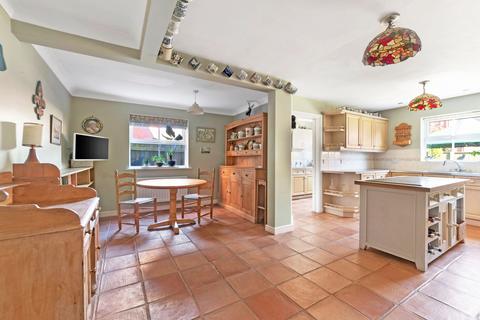 2 The Milestone, Pershore, WR10 1RF
