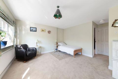 2 The Milestone, Pershore, WR10 1RF